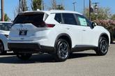 Thumbnail of 2026 Everest White Pearl Tricoat Nissan Rogue