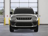Thumbnail of 2025 Baltic Gray Metallic Clearcoat Jeep Grand Cherokee