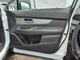 Thumbnail of 2025 Everest White Pearl Tricoat Nissan Murano