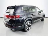 Thumbnail of 2025 Deep Black Pearl Effect Volkswagen Atlas