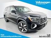 Photo of 2025 Deep Black Pearl Effect Volkswagen Atlas