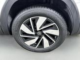 Thumbnail of 2025 Opal White Pearl Effect Volkswagen Atlas