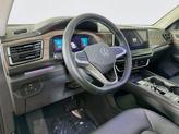 Thumbnail of 2025 Opal White Pearl Effect Volkswagen Atlas