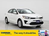 Photo of 2021 White Kia Rio