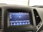 Thumbnail of 2020 White Jeep Cherokee