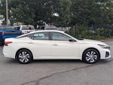 Thumbnail of 2025 Glacier White Nissan Altima