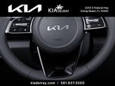 Thumbnail of 2025 Snow White Pearl Kia Seltos