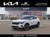 Photo of 2025 Snow White Pearl Kia Seltos