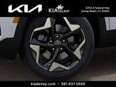 Thumbnail of 2025 Snow White Pearl Kia Seltos