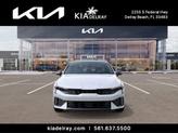 Thumbnail of 2025 Snow White Pearl Kia K5
