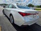 Thumbnail of 2019 Wind Chill Pearl Toyota Avalon Hybrid
