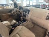 Thumbnail of 2006 Blazing Copper Clearcoat Metallic Ford Escape