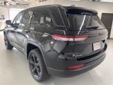 Thumbnail of 2025 Diamond Black Crystal Pearlcoat Jeep Grand Cherokee
