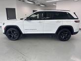 Thumbnail of 2022 Bright White Clearcoat Jeep Grand Cherokee