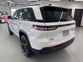 Thumbnail of 2022 Bright White Clearcoat Jeep Grand Cherokee