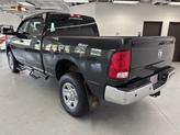 Thumbnail of 2018 Brilliant Black Crystal Pearlcoat RAM 2500