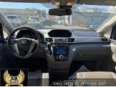 Thumbnail of 2016 White Diamond Pearl Honda Odyssey