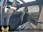 Thumbnail of 2017 Diamond Black Crystal Pearlcoat Jeep Grand Cherokee