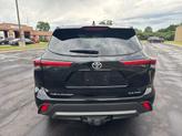 Thumbnail of 2022 Midnight Black Metallic Toyota Highlander