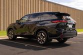 Thumbnail of 2022 Midnight Black Metallic Toyota Highlander