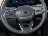 Thumbnail of 2025 Iridescent Pearl Tricoat Chevrolet Equinox