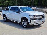 Thumbnail of 2022 Iridescent Pearl Tricoat Chevrolet Silverado 1500