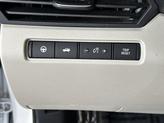 Thumbnail of 2022 Pearl White Tricoat Nissan Altima