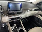 Thumbnail of 2022 Pearl White Tricoat Nissan Altima