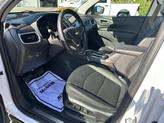 Thumbnail of 2018 Iridescent Pearl Tricoat Chevrolet Equinox