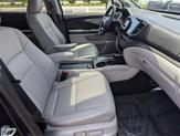 Thumbnail of 2022 Obsidian Blue Pearl Honda Pilot