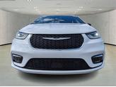 Thumbnail of 2025 Bright White Clearcoat Chrysler Pacifica