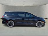 Thumbnail of 2025 Diamond Black Crystal Pearlcoat Chrysler Pacifica Hybrid