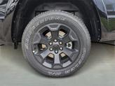 Thumbnail of 2025 Diamond Black Crystal Pearlcoat RAM 1500
