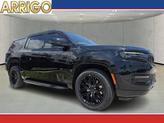 Photo of 2025 Diamond Black Crystal Pearlcoat Jeep Wagoneer