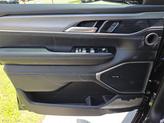 Thumbnail of 2025 Diamond Black Crystal Pearlcoat Jeep Wagoneer