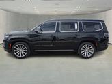 Thumbnail of 2023 Diamond Black Crystal Pearlcoat Jeep Grand Wagoneer