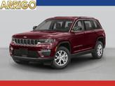 Photo of 2025 Diamond Black Crystal Pearlcoat Jeep Grand Cherokee