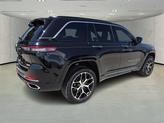 Thumbnail of 2025 Diamond Black Crystal Pearlcoat Jeep Grand Cherokee