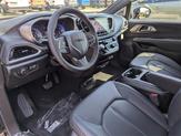 Thumbnail of 2025 Diamond Black Crystal Pearlcoat Chrysler Pacifica