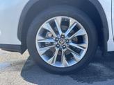 Thumbnail of 2020 Blizzard Pearl Toyota Highlander