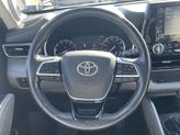 Thumbnail of 2020 Blizzard Pearl Toyota Highlander
