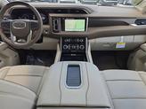 Thumbnail of 2024 White Frost Tricoat GMC Yukon XL