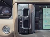 Thumbnail of 2024 White Frost Tricoat GMC Yukon XL
