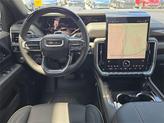 Thumbnail of 2025 Onyx Black GMC Yukon