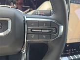 Thumbnail of 2025 Onyx Black GMC Yukon