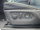 Thumbnail of 2025 Onyx Black GMC Yukon
