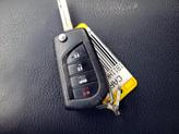 Thumbnail of 2019 White Toyota Camry
