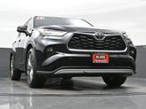 Thumbnail of 2021 0218 Toyota Highlander