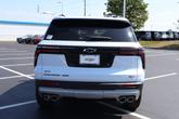 Thumbnail of 2026 Polar White Tricoat Chevrolet Traverse