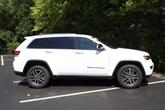 Thumbnail of 2022 Bright White Clearcoat Jeep Grand Cherokee